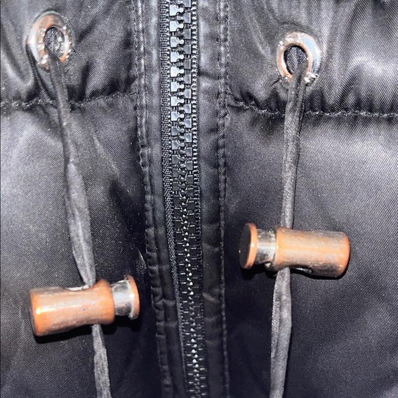 Betsey Johnson Black Puffer Coat - Picture 6 of 12